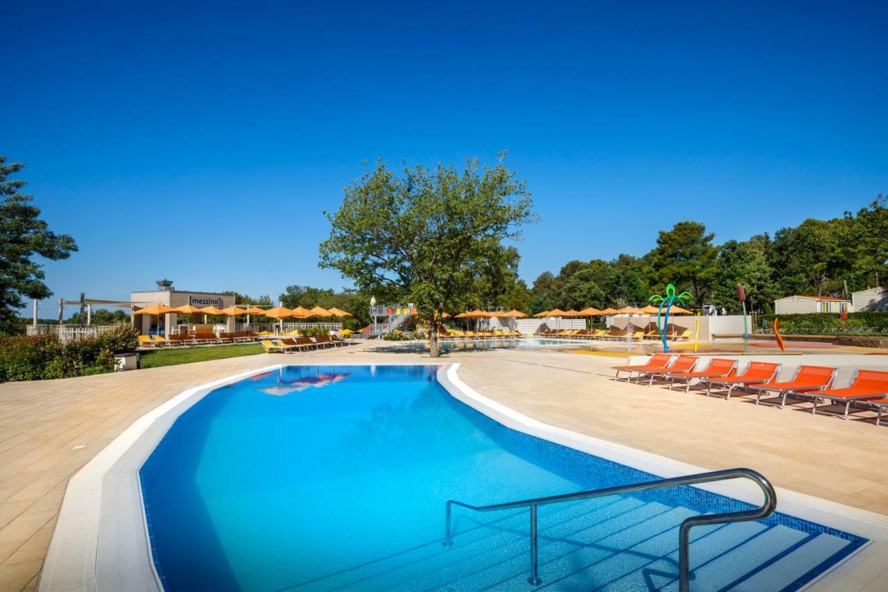 Mobilhome Victoria Camping Lanterna Тар Экстерьер фото